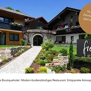 https://alpenhotel-dora.com-bavaria.com