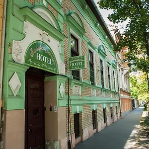 Budapest Garden Hotel Hotel